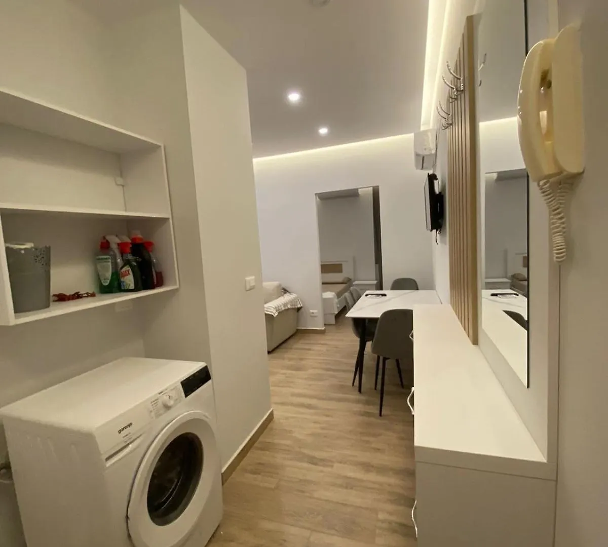 Elda Apartament Sarandë